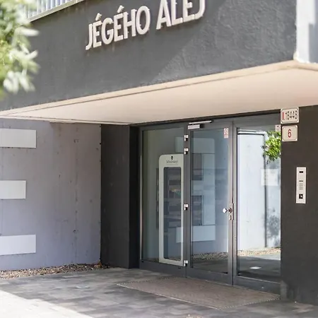 Lägenhet Slovakia Modern Jegeho Retreat Bratislava