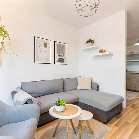 Apartamento Slovakia Modern Jégeho Retreat *